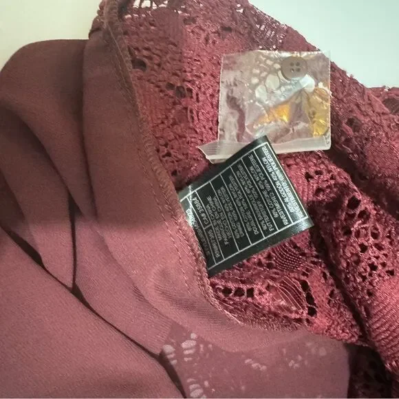 BB Dakota 'Patti' Guipure Lace Sleeveless Blouse in Bordeaux, S NWOT - Picture 7 of 11